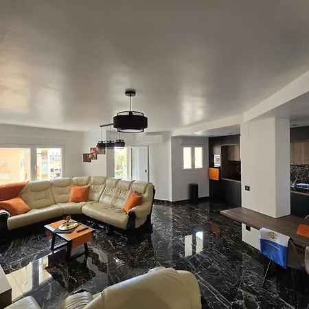 Διαμέρισμα Paralela Estocolmo - Front Sea View Τορεβιέχα