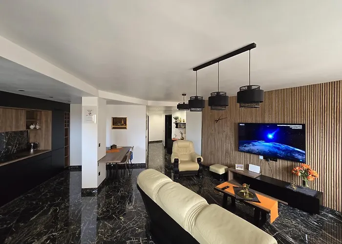 Paralela Estocolmo - Front Sea View Torrevieja